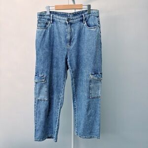 R Jeans by Reitmens Wide Leg Cargo Denim Baggy High Rise Jeans. 31 inches